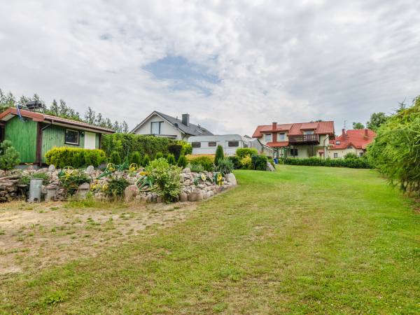 Kamienny Dworek Pokoje Gościnne i Pracownicze