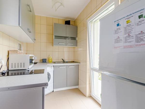 Kamienny Dworek Pokoje Gościnne i Pracownicze