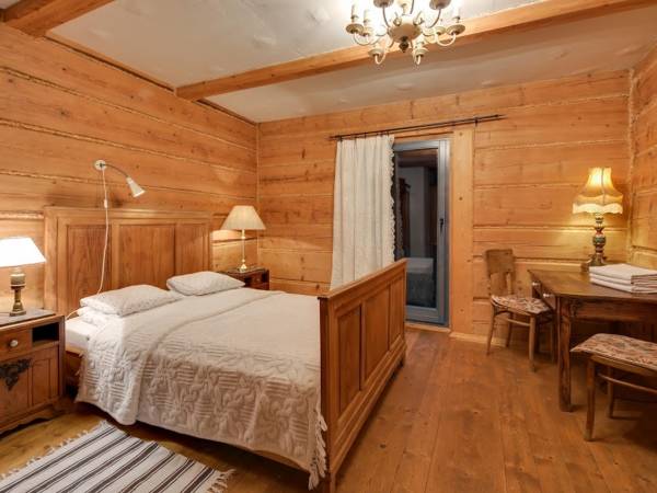 U Lawendowej Wiedźmy - Stylowa Agroturystyka z Klimatem