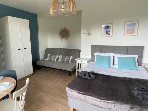 pokój 3-4 osobowy, narożny piętro