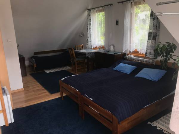 pokój nr 5 (trzyosobowy)