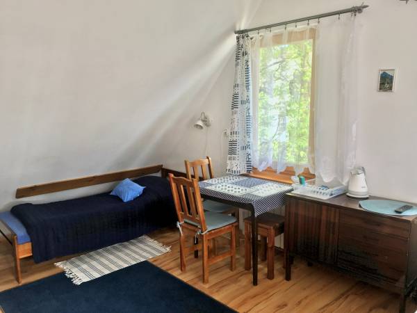 pokój nr 5 (trzyosobowy)