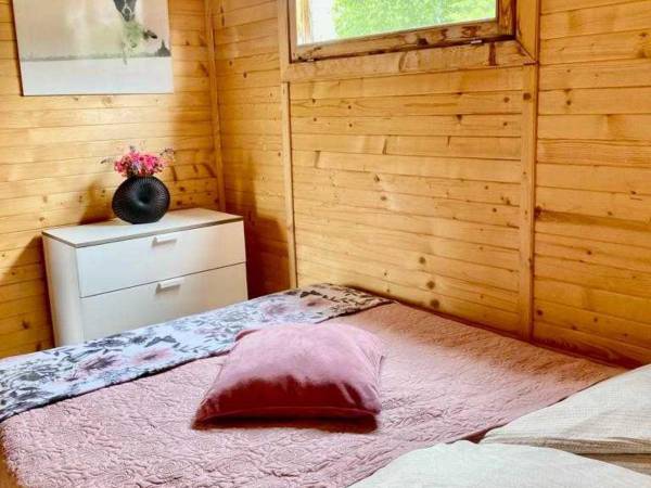 Domki i pokoje Nadia