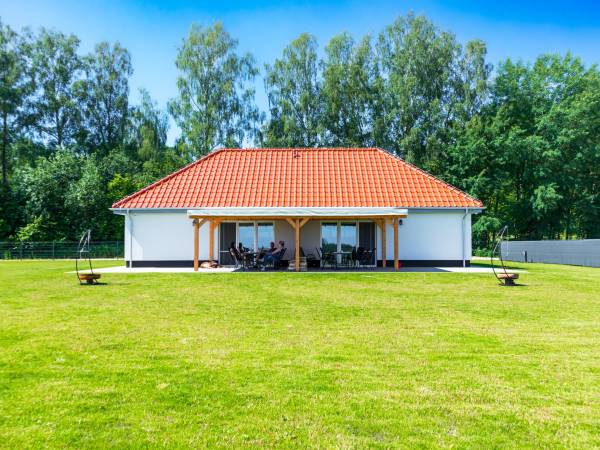 Wilk Zając domki Apartamenty 