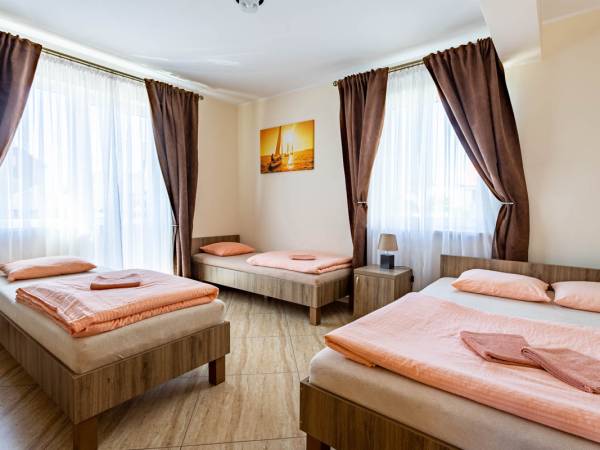 Pokój czteroosobowy - willa główna