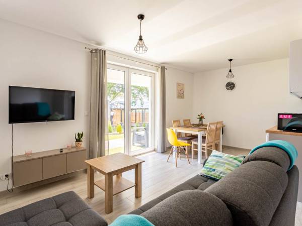 salon z aneksem kuchennym