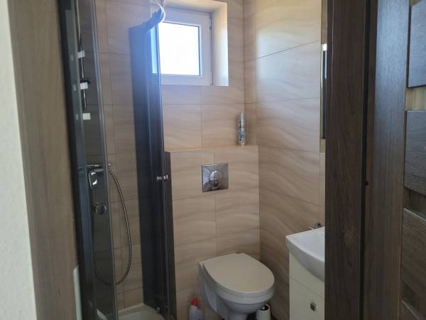 Lazienka pokoju nr 6