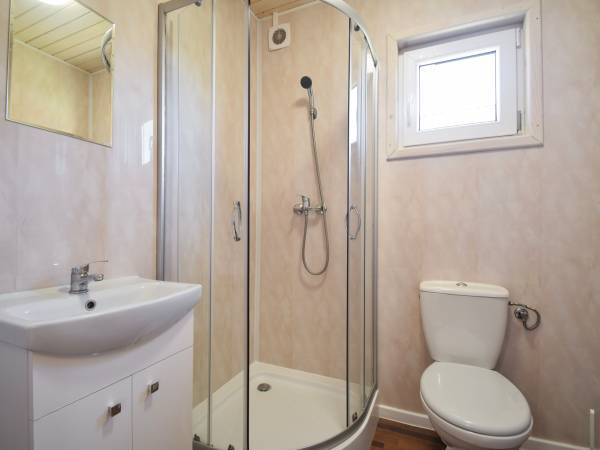 Domek trzypokojowy - łazienka