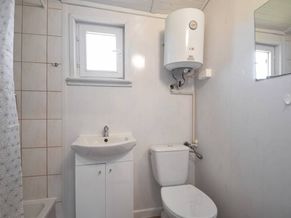 Domek dwupokojowy - łazienka