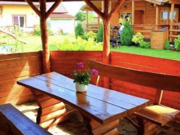 Domki i pokoje Nadia