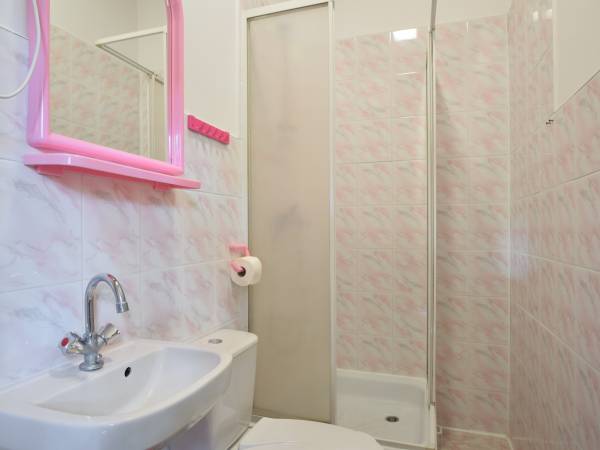 pokój 2-osobowy na parterze