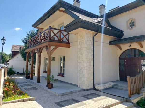 Biały Dom Kazimierski Ul. Lubelska 48