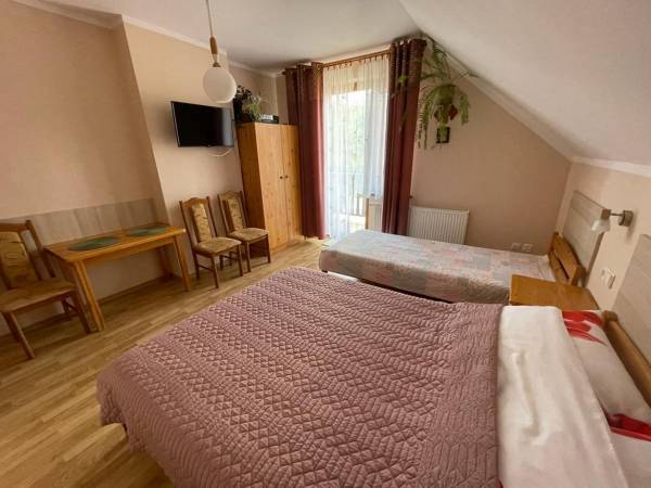 Pokój 3-osobowy z łazienką