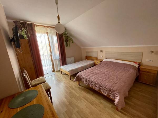 Pokój 3-osobowy z łazienką 