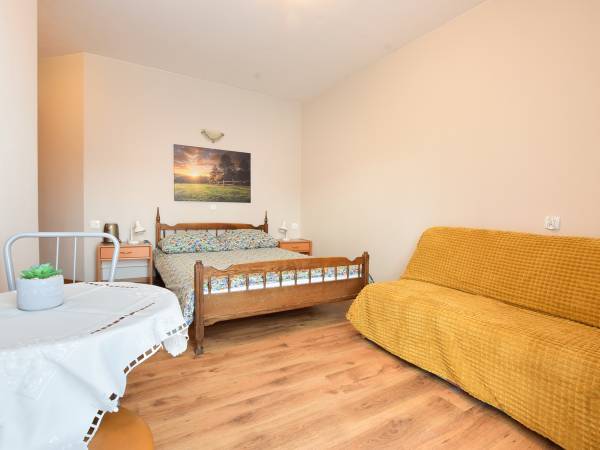 Pokój min.2osobowy,maks.4osobowy.