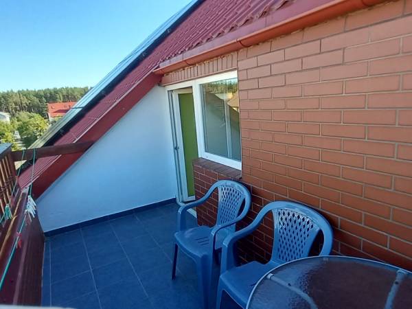 Apartament na poddaszu balkon widokowy