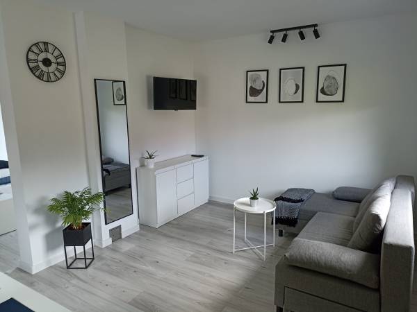 Domki letniskowe KASZUBY - KAMIENNA DOLINA - ATRAKCJE - JEZIORO 