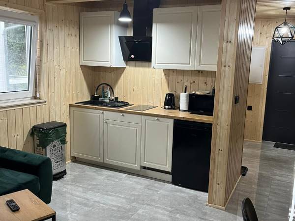 Domki Comfort + comfort wellness zone (sauna- jacuzzi)