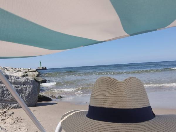 plaża zejście nr 1 w Porcie 3min spacerkiem