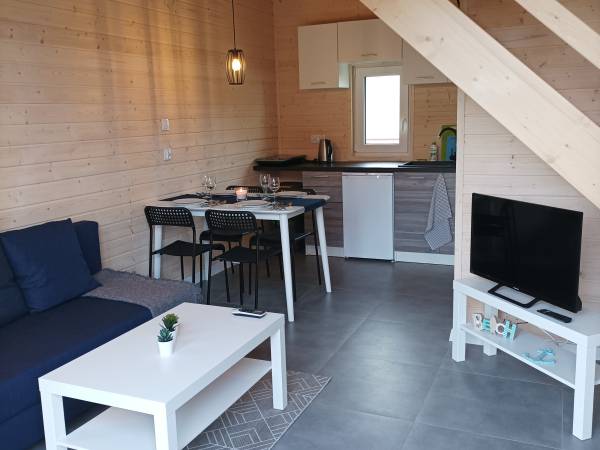 Domki Apartamentowe AURA