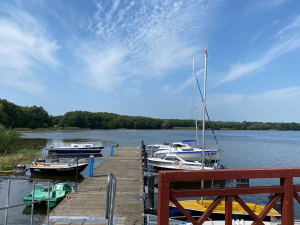 Przystań w Brzynie