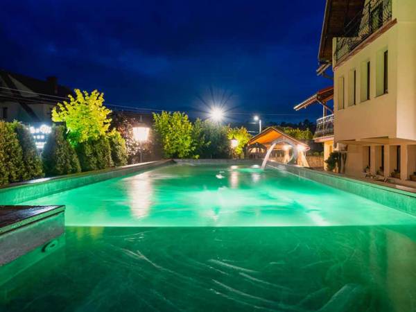 Willa U Marty wczasy rodzinne z dziećmi i domek przy wyciągu 