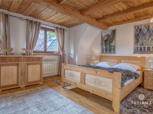 sypialnia apartament numer 9 w willa TATIANA premium