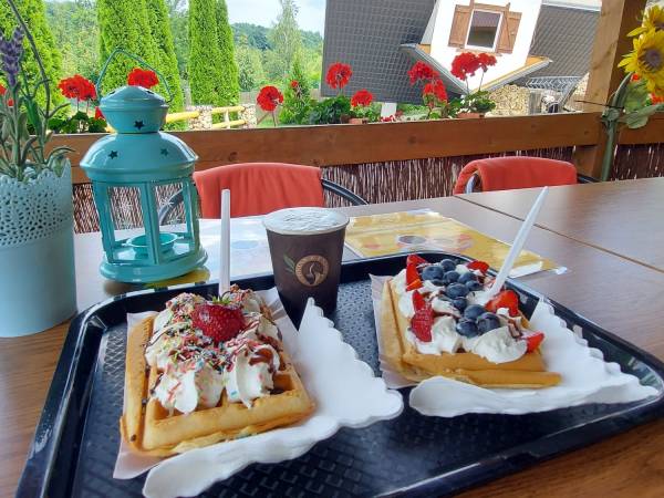 Kawiarnia na terenie obiektu