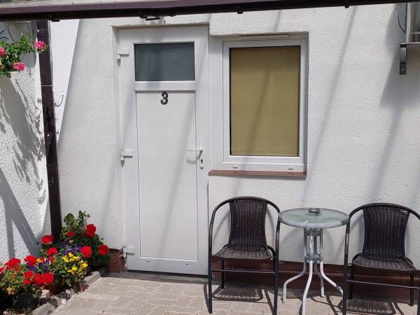 pokój z łazienką 2os. wspólne łóżko