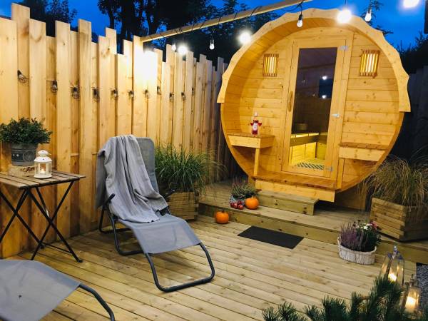 Domki Laura sauna i gorąca balia - OBIEKT CAŁOROCZNY