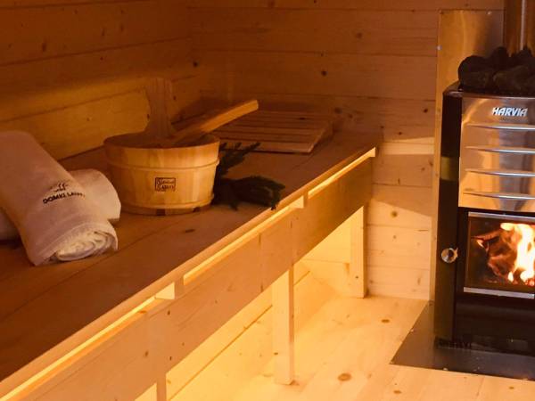 Domki Laura sauna i gorąca balia - OBIEKT CAŁOROCZNY