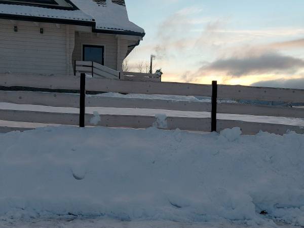 Rajska Chata w górach z Balią