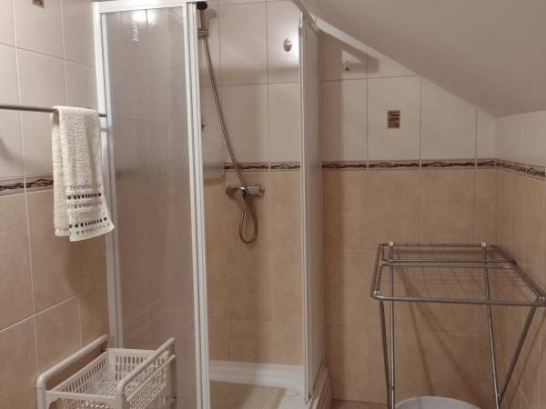 Pokój nr 4 mały -łazienka