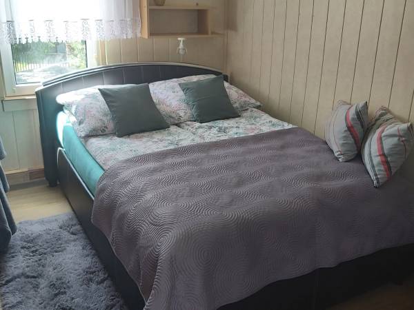 Domki Całoroczne, Pokoje z Łazienkami