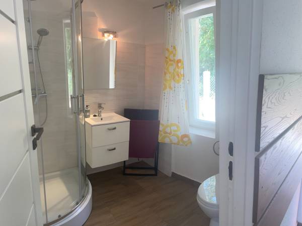 Domek wolnostojący. Łazienka 