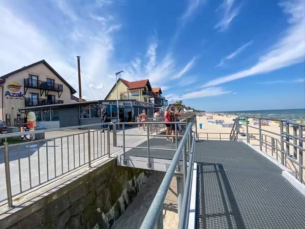 Pokoje Gościnne Azak Przy Plaży