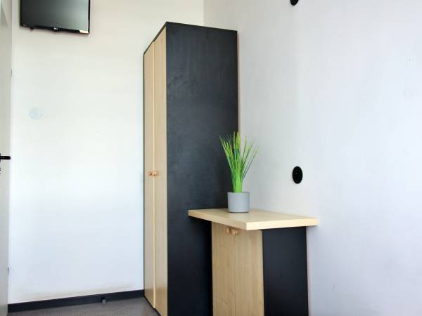 Najtańsze noclegi Piłsudskiego 93