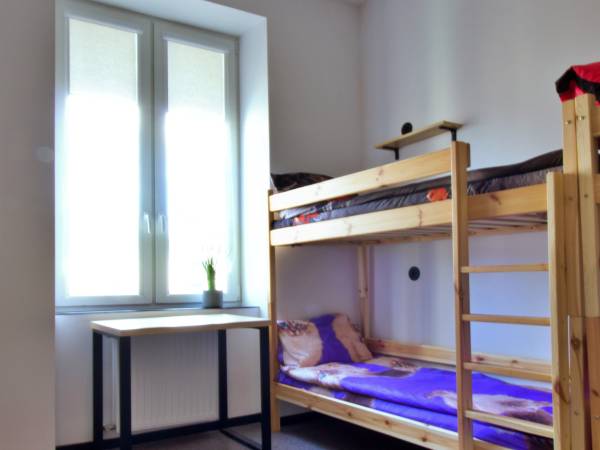 Najtańsze noclegi Piłsudskiego 93