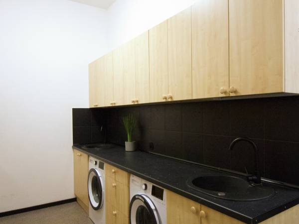 Najtańsze noclegi Piłsudskiego 93