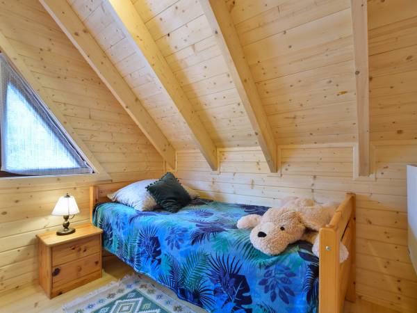 1 osobowa sypialnia na piętrze