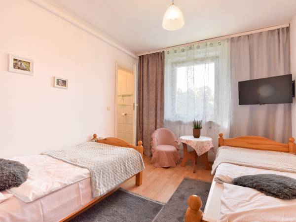 Domek i pokoje Mazurki