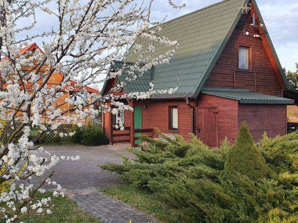 Dwa Domy Drewniane Nad Jeziorem Orzyskim