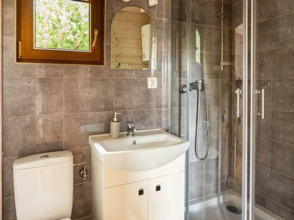 ŁAZIENKA W DOMKU PARTEROWYM