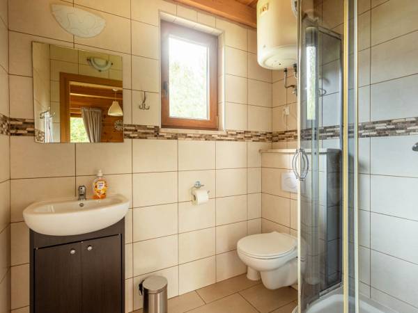 ŁAZIENKA W DOMKU NR 3