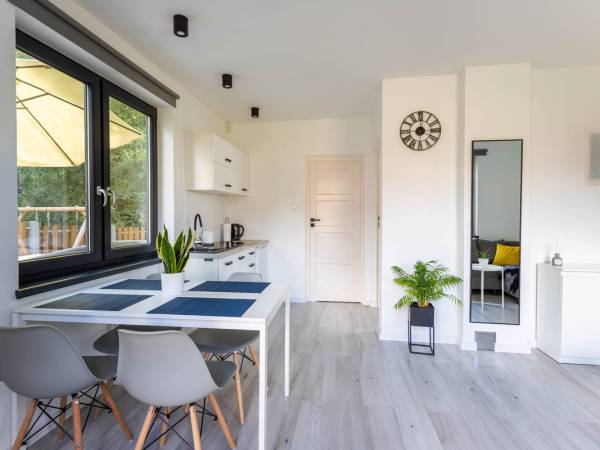 Domki letniskowe KASZUBY - KAMIENNA DOLINA - ATRAKCJE - JEZIORO 