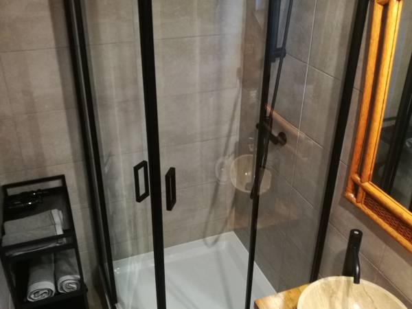 pokój 3 - łazienka