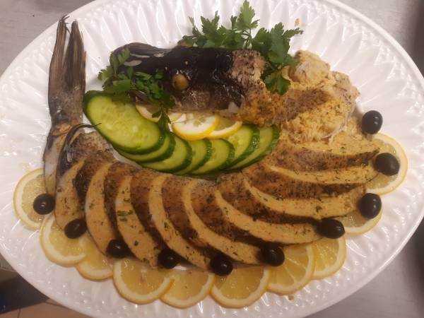 szczupak faszerowany