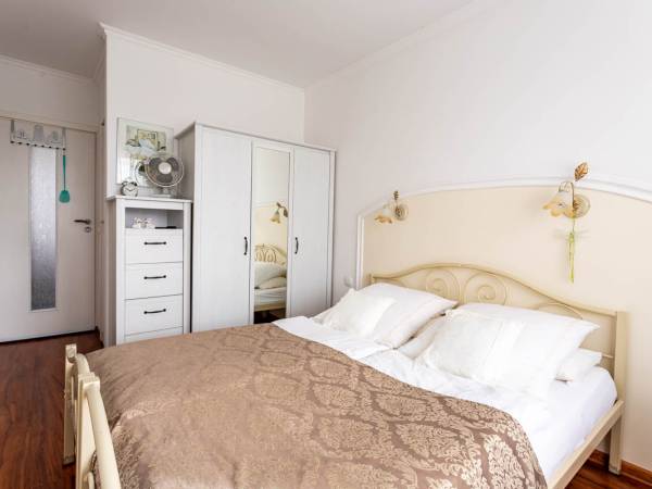 PENSJONAT BIAŁY DOMEK - ŁEBA - 200m od plaży