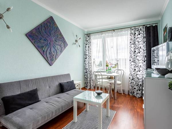 PENSJONAT BIAŁY DOMEK - ŁEBA - 200m od plaży