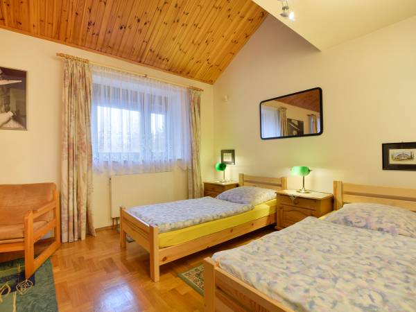 Czekoladka pokój 2osobowy z pojedyńczymi łóżkami